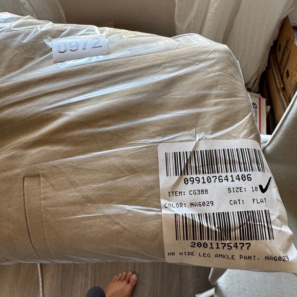 J.Crew Remy Wide-leg Cropped Pants WMNS 10 Tan High-Rise Stretch Zip Fly Pockets - Picture 7 of 7